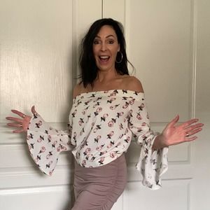 Meet your Posher, Tina